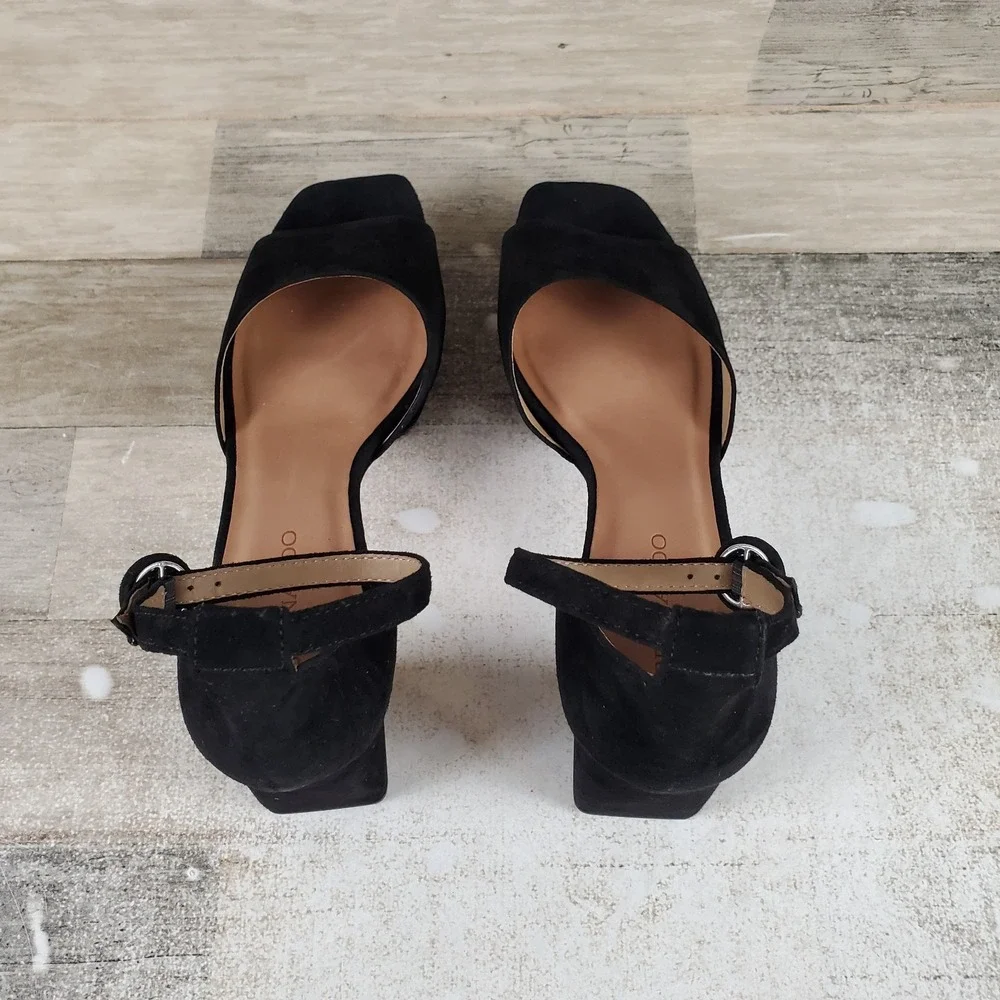 Bernardo Raleigh Womens Sandals Sz 9.5 M Black Open Toe Platform Block Heel